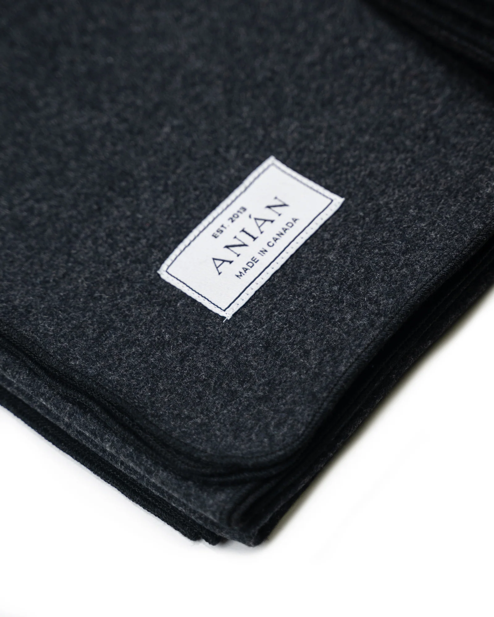 The Melton Wool Blanket - Image 17